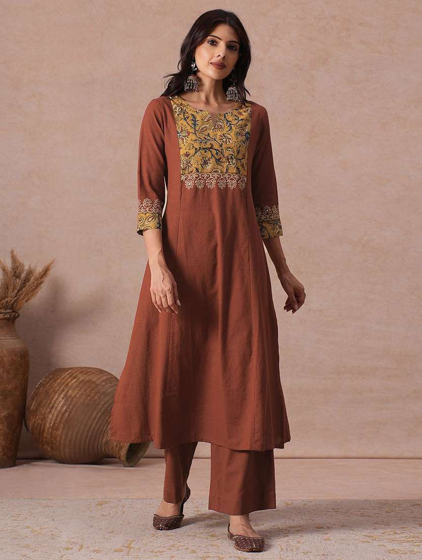 Women Solid Mid Rise Straight Palazzo - 22721711 -  Standard Image - 4