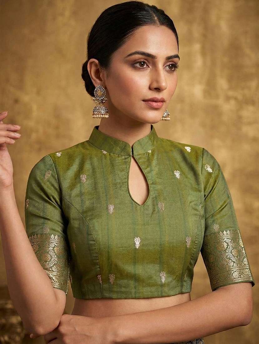 Women Self Design Banarasi Saree With Blouse - 22721963 -  Standard Image - 4