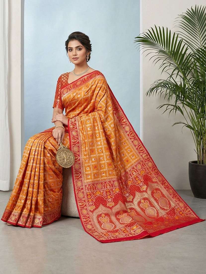 Women Self Design Banarasi Saree With Blouse - 22721967 -  Standard Image - 4