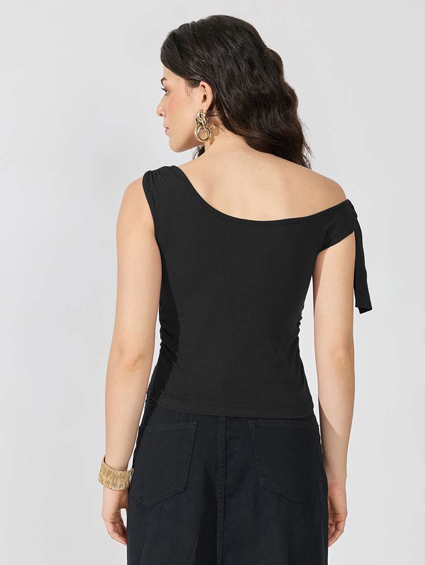 Women Solid Sleeveless Regular Top - 22722751 -  Standard Image - 4