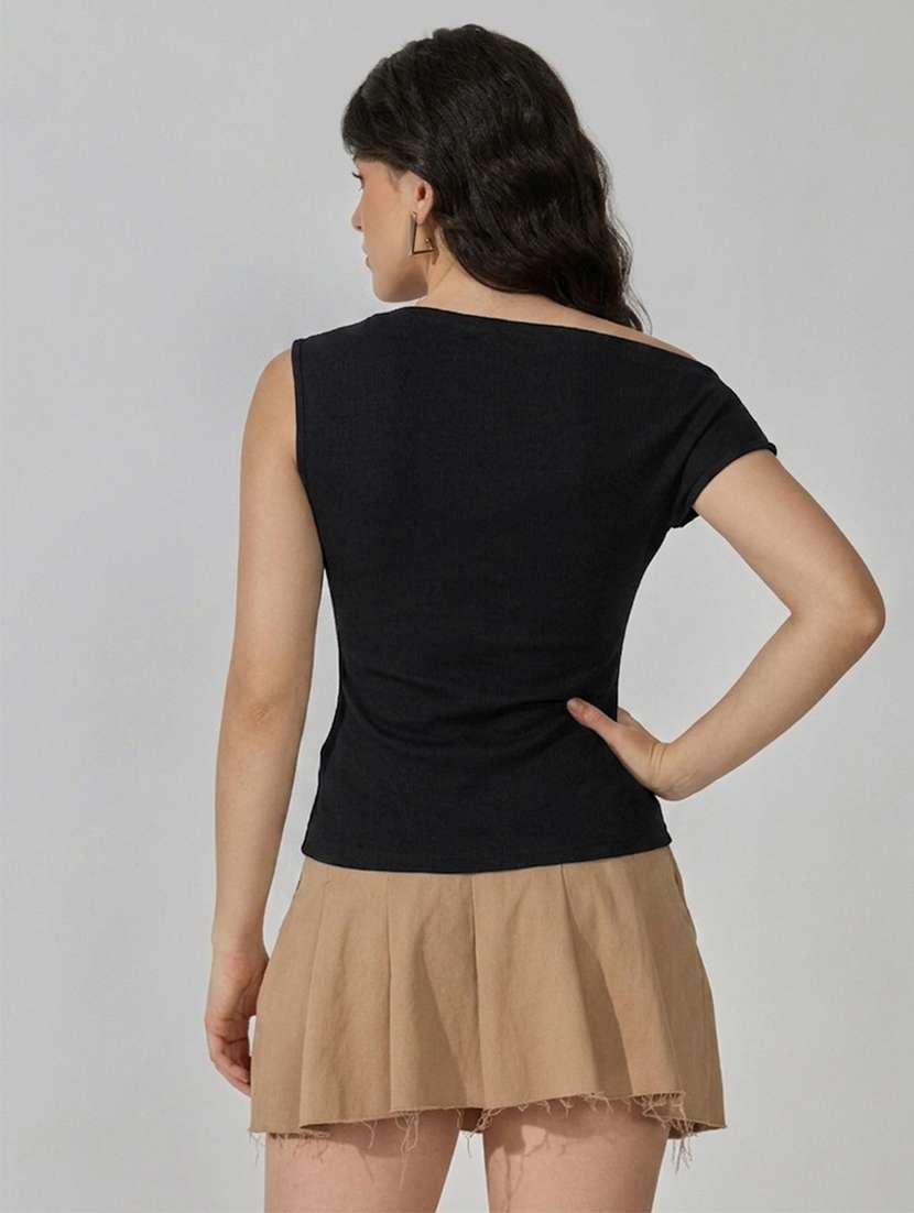 Women Solid Short Sleeves Asymmetric Top - 22722752 -  Standard Image - 4