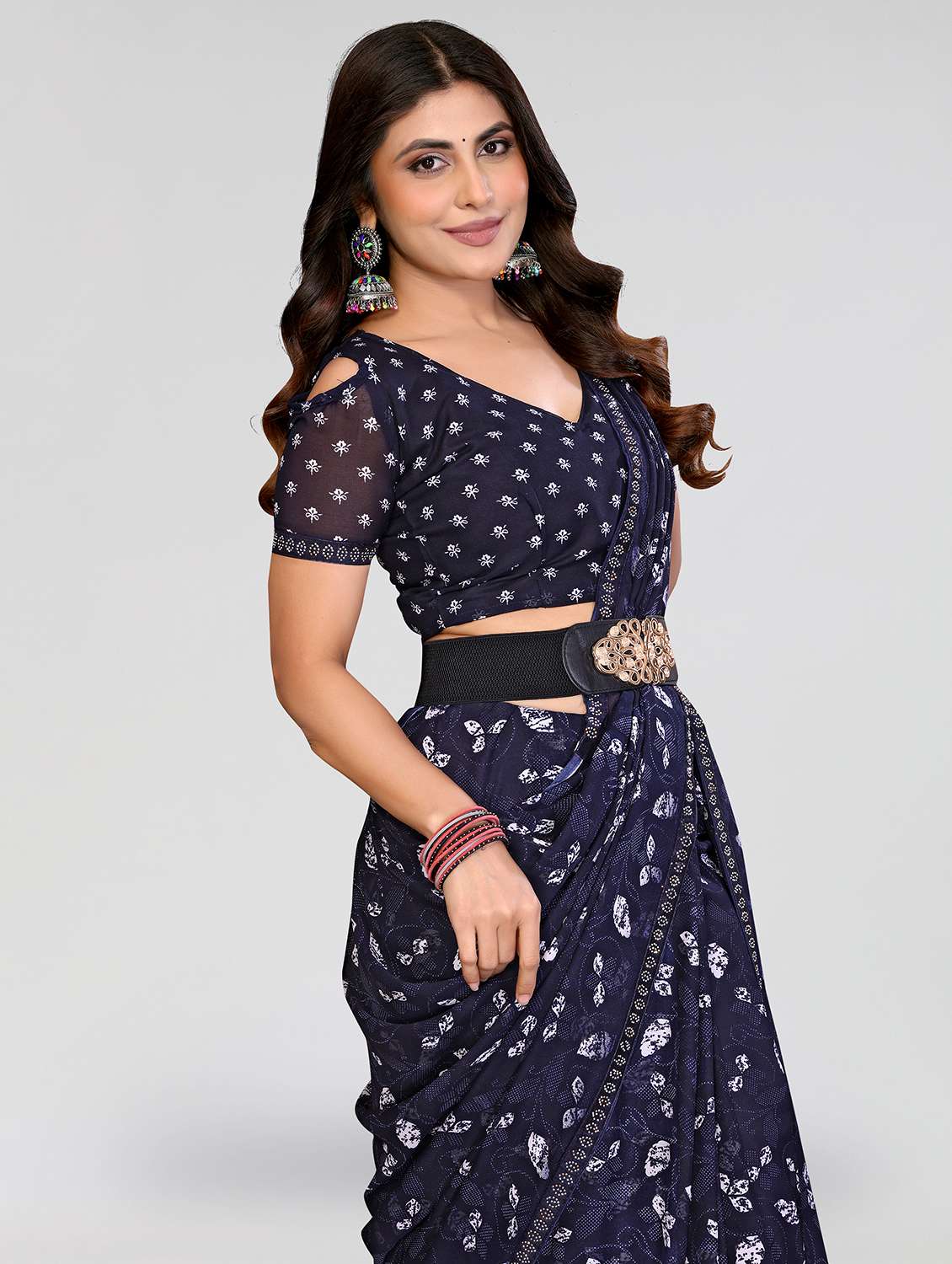 Women Printed Casual Wear Saree With Blouse - 22722799 -  Standard Image - 1