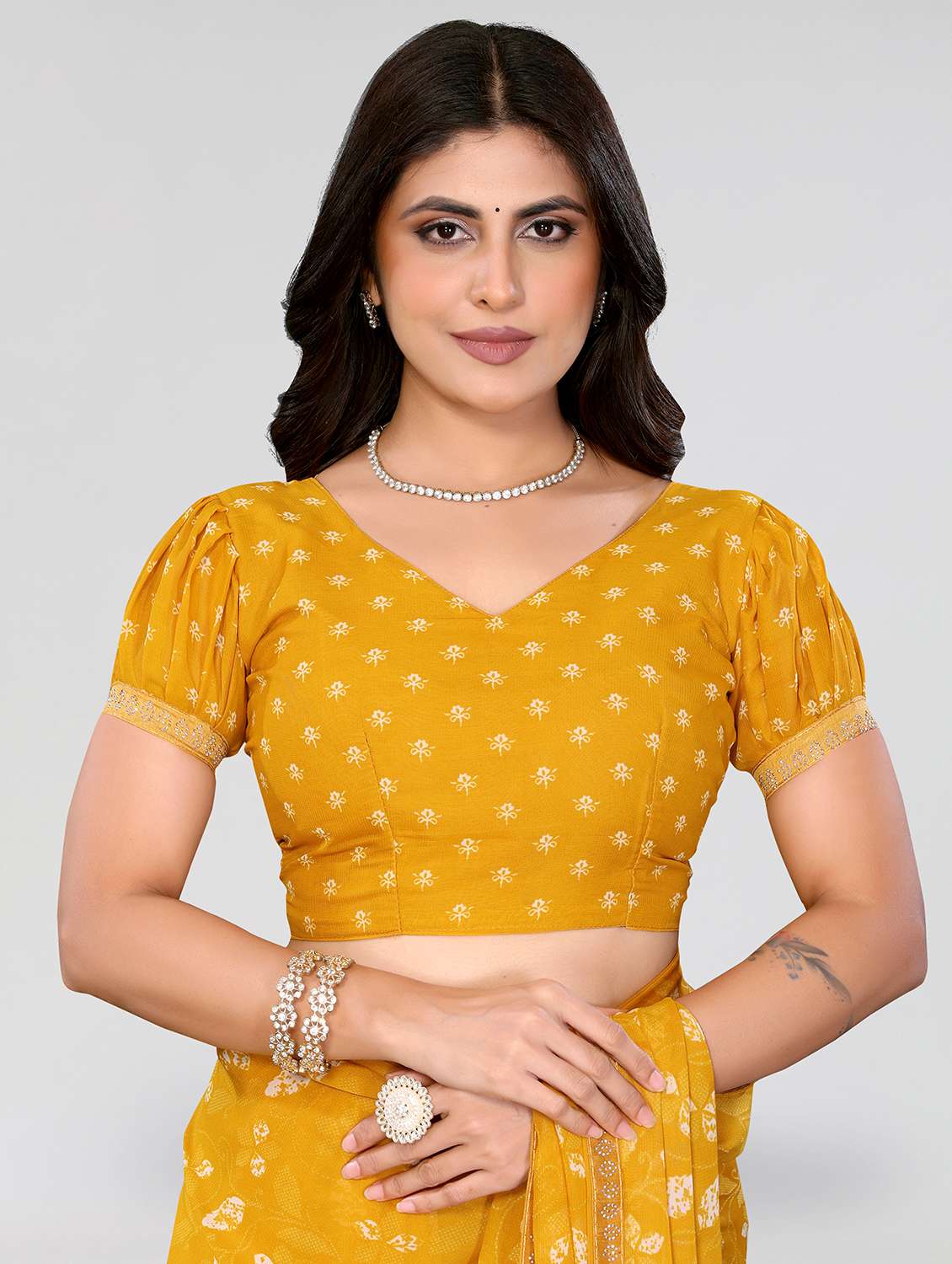 Women Printed Casual Wear Saree With Blouse - 22722801 -  Standard Image - 4