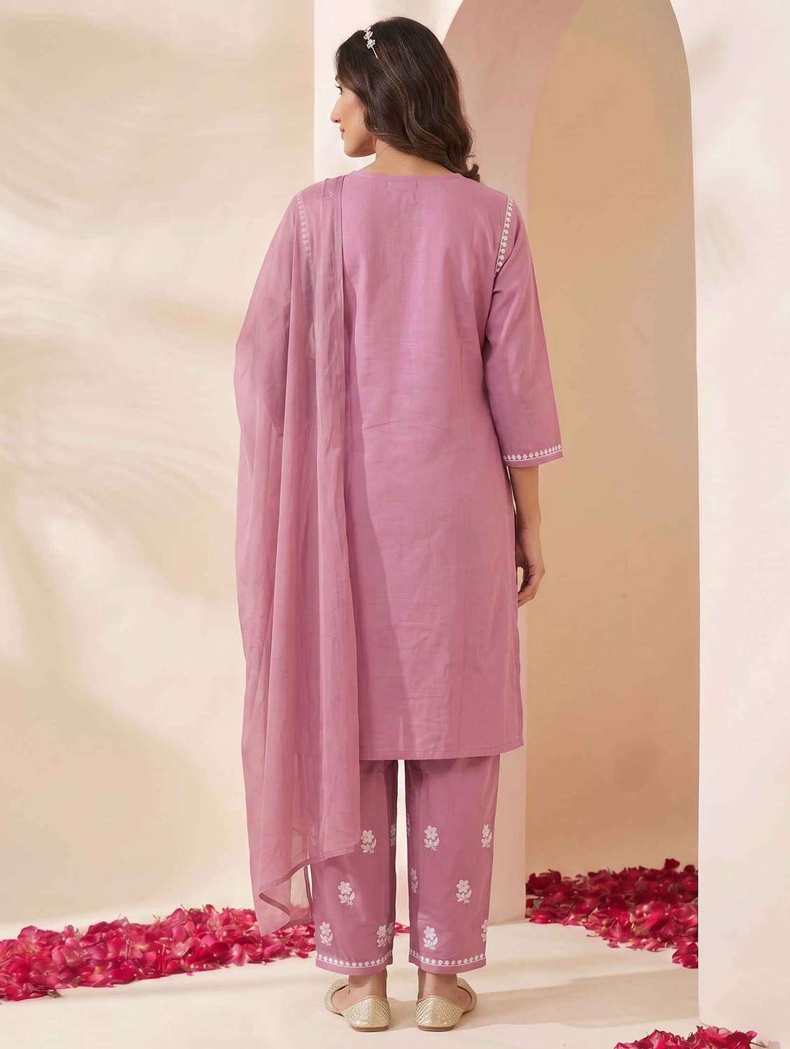 Women Embroidered Three Quarter Sleeves Kurta Pant Set With Dupatta - 22722850 -  Standard Image - 4
