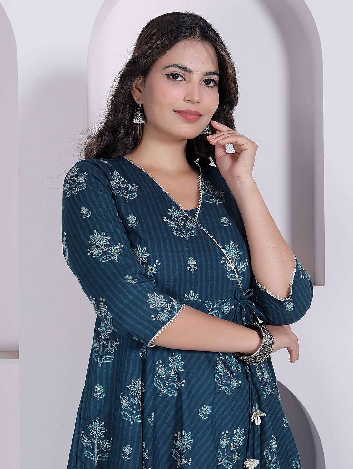 Women Printed Three Quarter Sleeves Angrakha Kurta - 22722866 -  Standard Image - 1