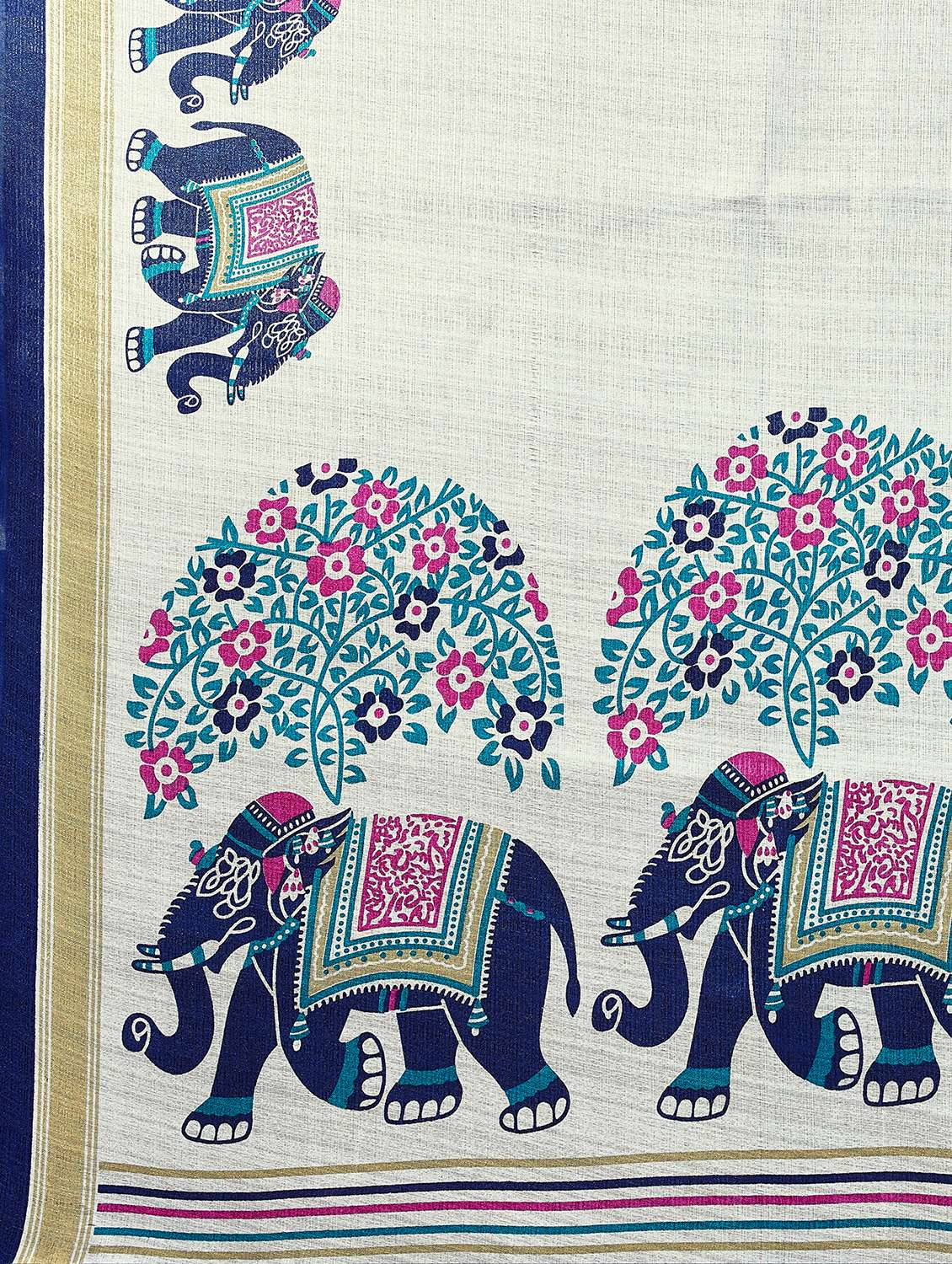 Women Printed Casual Wear Saree With Blouse - 22722971 -  Standard Image - 1
