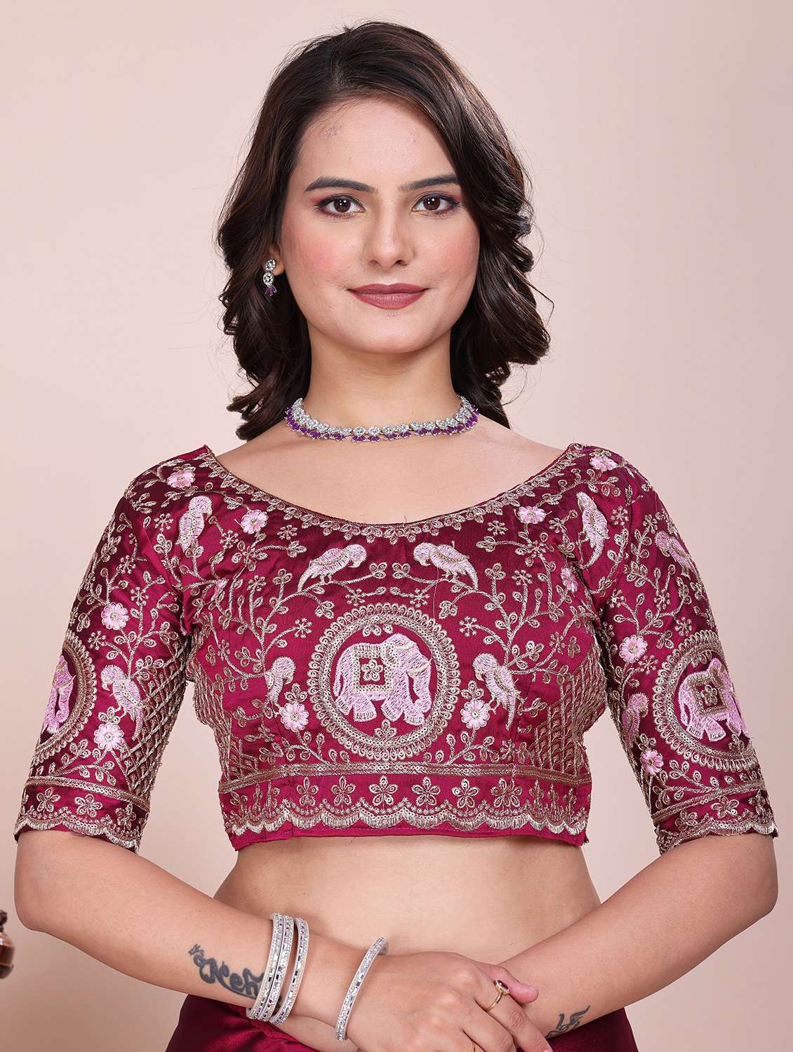 Women Solid With Bordered Saree With Blouse - 22729109 -  Standard Image - 4