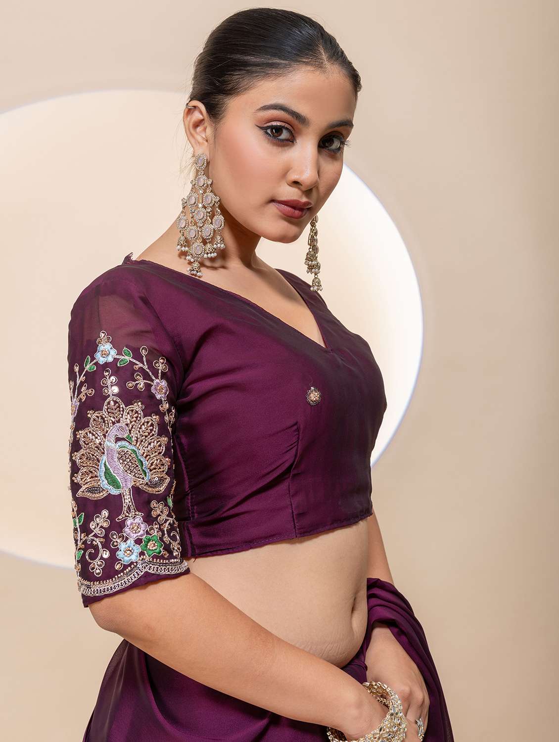 Women Solid Plain Saree With Blouse - 22729289 -  Standard Image - 4