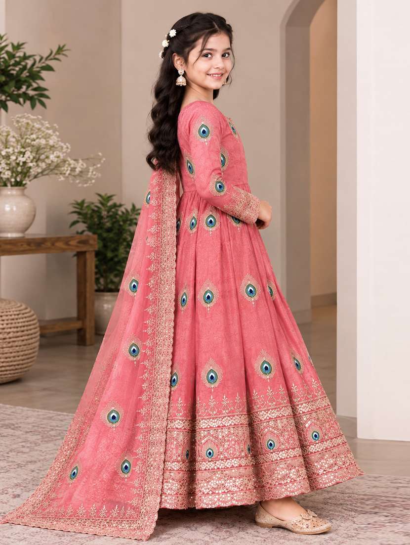 Girls Embroidered Long Sleeves Kurta Pant Set - 22729689 -  Standard Image - 1