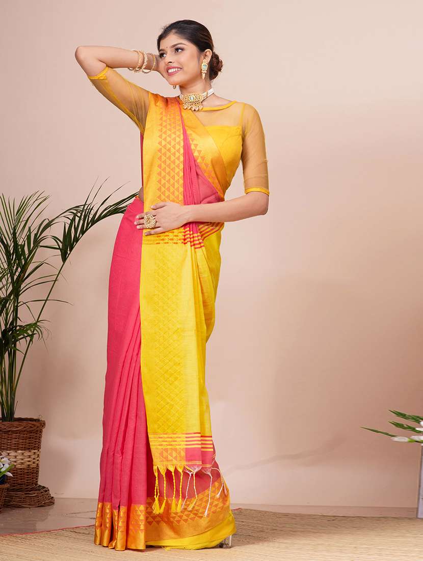 Women Solid With Bordered Handloom Saree With Blouse - 22730935 -  Standard Image - 1