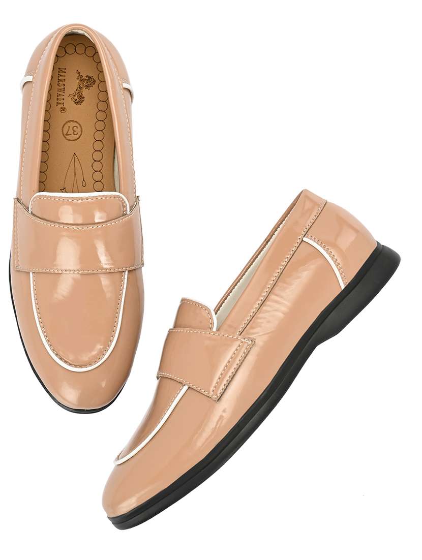 Women Solid Slip On Loafer - 22735181 -  Standard Image - 4