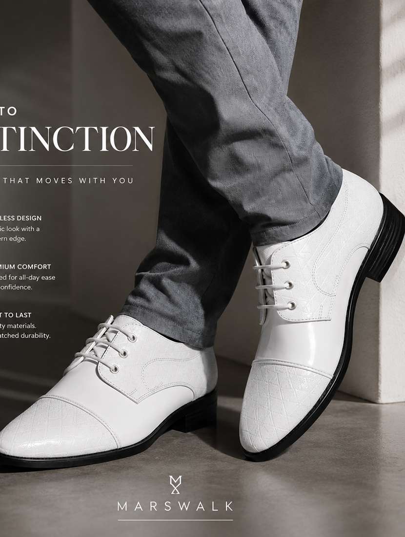 men white lace-up derby