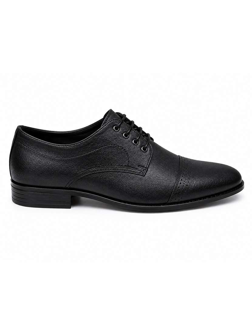 Men Black Lace-up Brouge - 22735188 -  Standard Image - 1