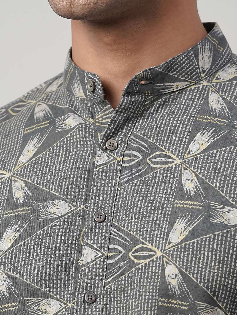 Men Printed Mandarin Neck Short Kurta - 22735209 -  Standard Image - 1