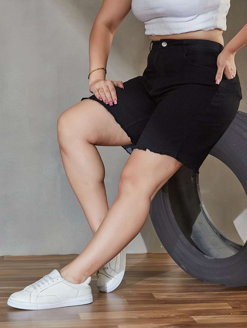 Women Solid High Rise Regular Fit Denim Shorts - 22737977 -  Standard Image - 1