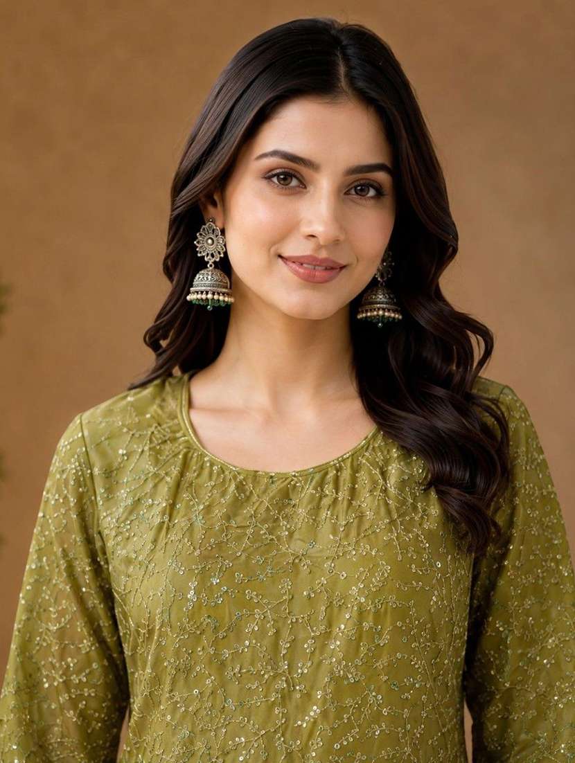 Women Embroidered Long Sleeves Kurta Pant Set - 22743349 -  Standard Image - 1
