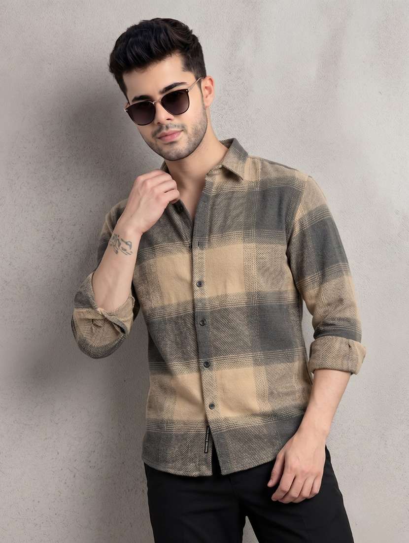 Men Checkered Long Sleeve Regular Fit Casual Shirt - 22744167 -  Standard Image - 1