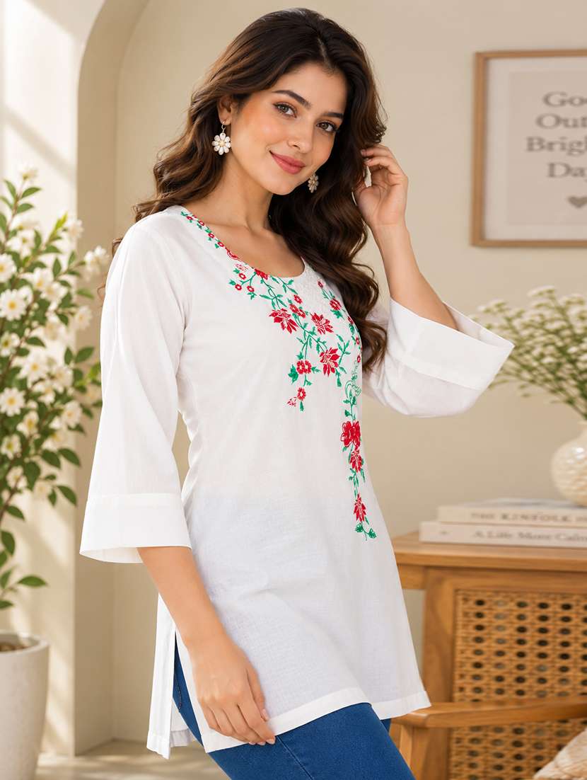 Women Embroidered Three Quarter Sleeves Straight Kurti - 22744433 -  Standard Image - 1