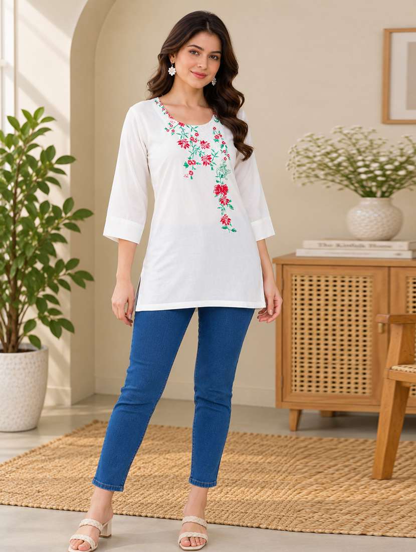 Women Embroidered Three Quarter Sleeves Straight Kurti - 22744433 -  Standard Image - 4