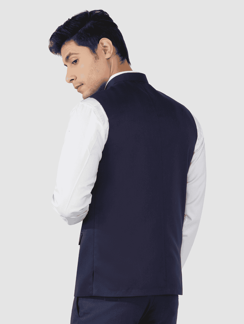 Men Solid Sleeveless Regular Fit Nehru Jacket - 22745479 -  Standard Image - 4