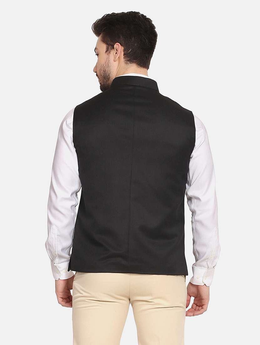 Men Solid Sleeveless Regular Fit Nehru Jacket - 22745509 -  Standard Image - 4
