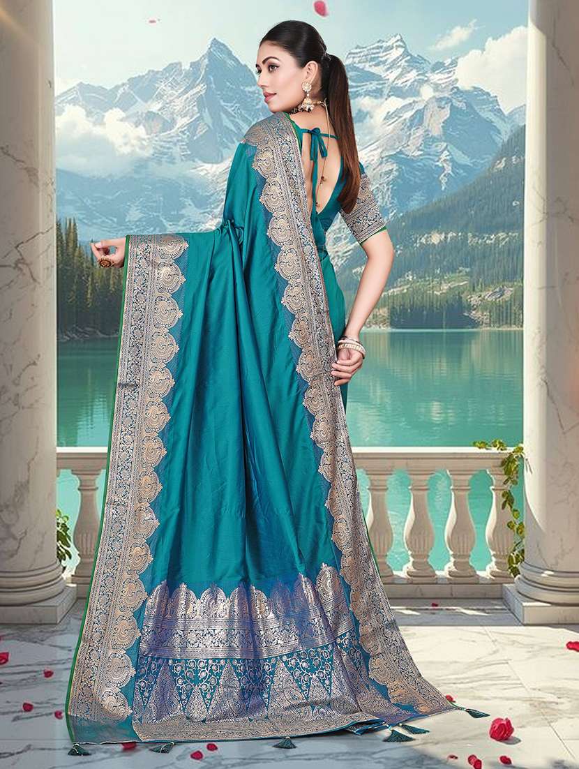 Women Solid With Bordered Saree With Blouse - 22745627 -  Standard Image - 4
