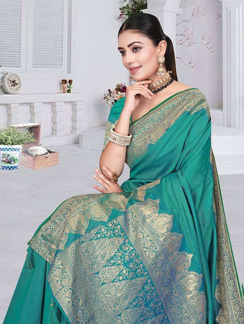 Women Solid With Bordered Saree With Blouse - 22745628 -  Standard Image - 1