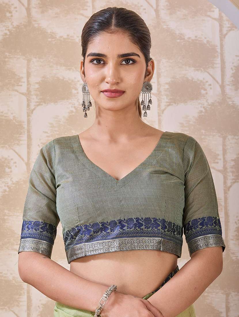 Women Solid With Bordered Saree With Blouse - 22750739 -  Standard Image - 4