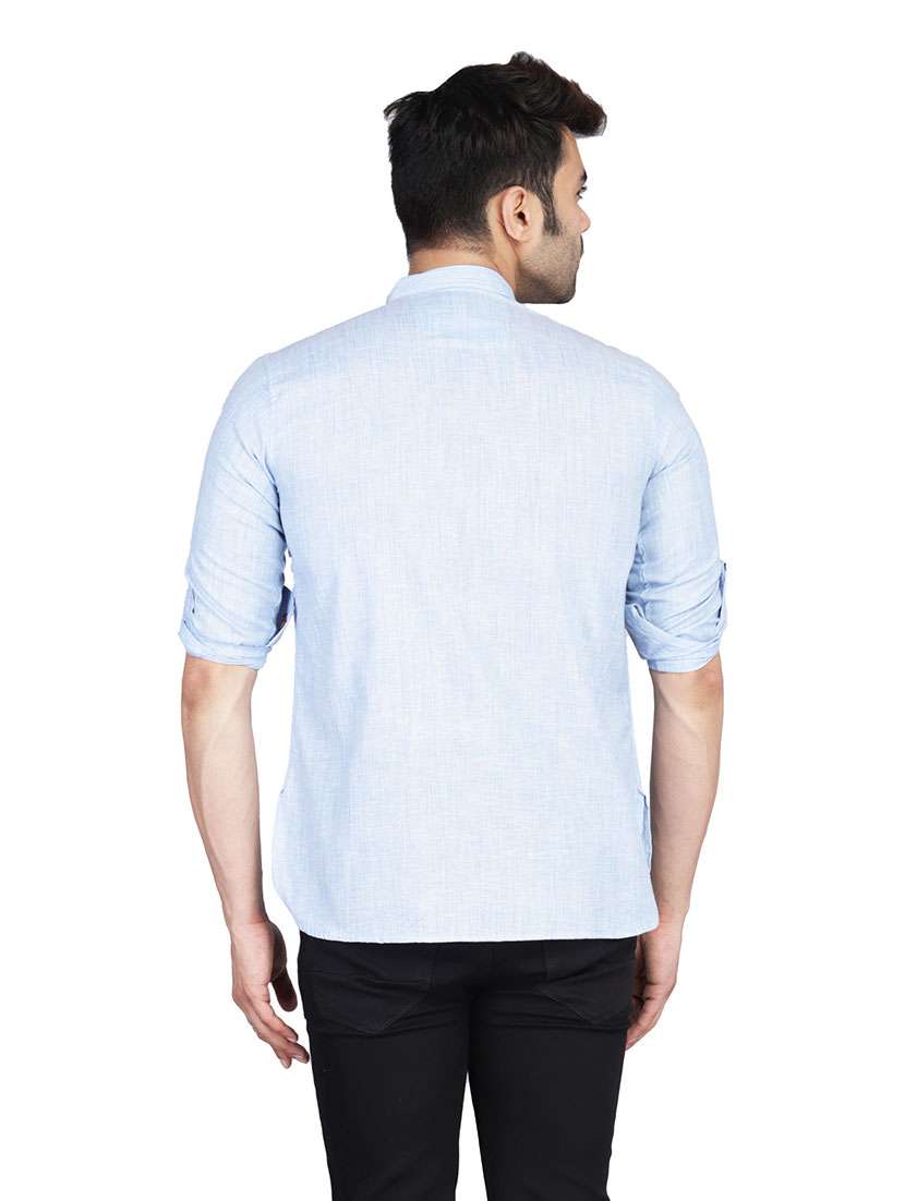 Men Solid Mandarin Neck Short Kurta - 22756086 -  Standard Image - 4