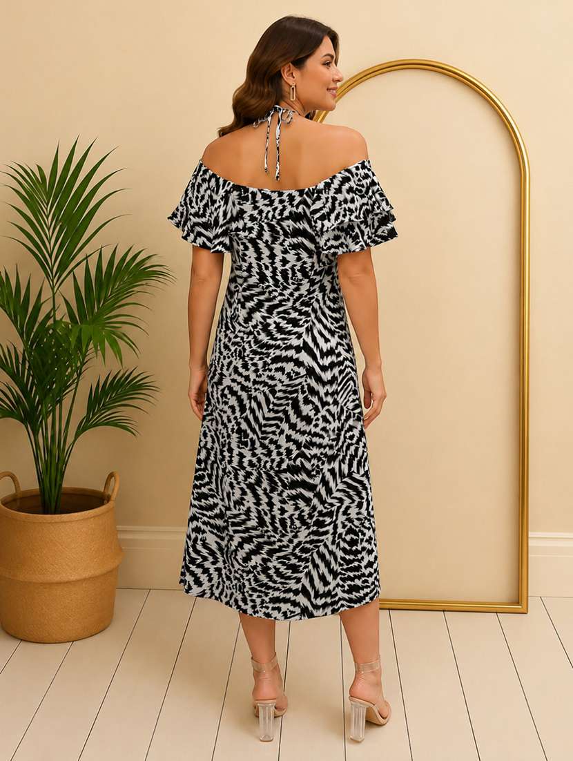 Women Printed Halter Neck A-line Dress - 22757044 -  Standard Image - 4