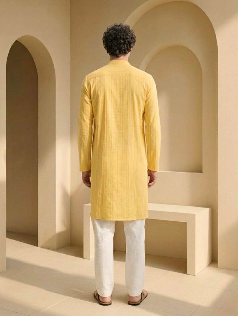 Men Striped Mandarin Neck Long Kurta - 22760735 -  Standard Image - 4