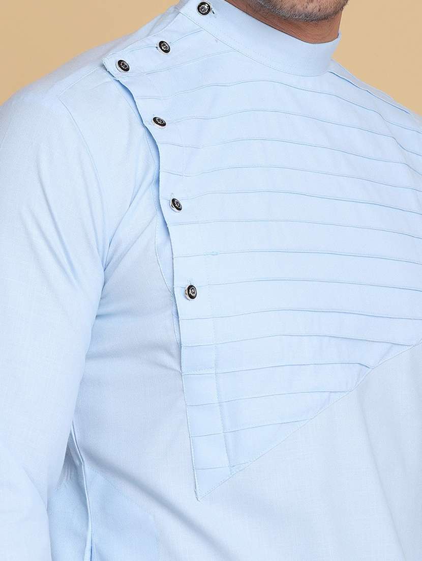 Men Solid Mandarin Neck Long Kurta - 22760740 -  Standard Image - 1