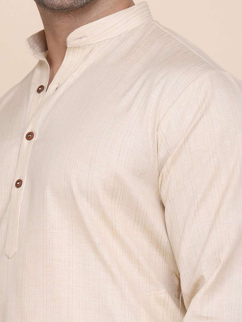 Men Solid Mandarin Neck Long Kurta - 22760752 -  Standard Image - 1