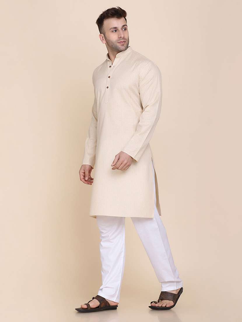 Men Solid Mandarin Neck Long Kurta - 22760752 -  Standard Image - 4