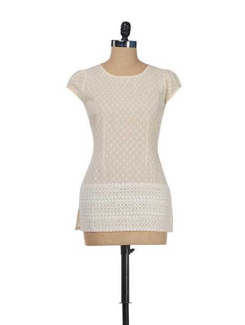 Textured Off-White Cotton Top - ENAH