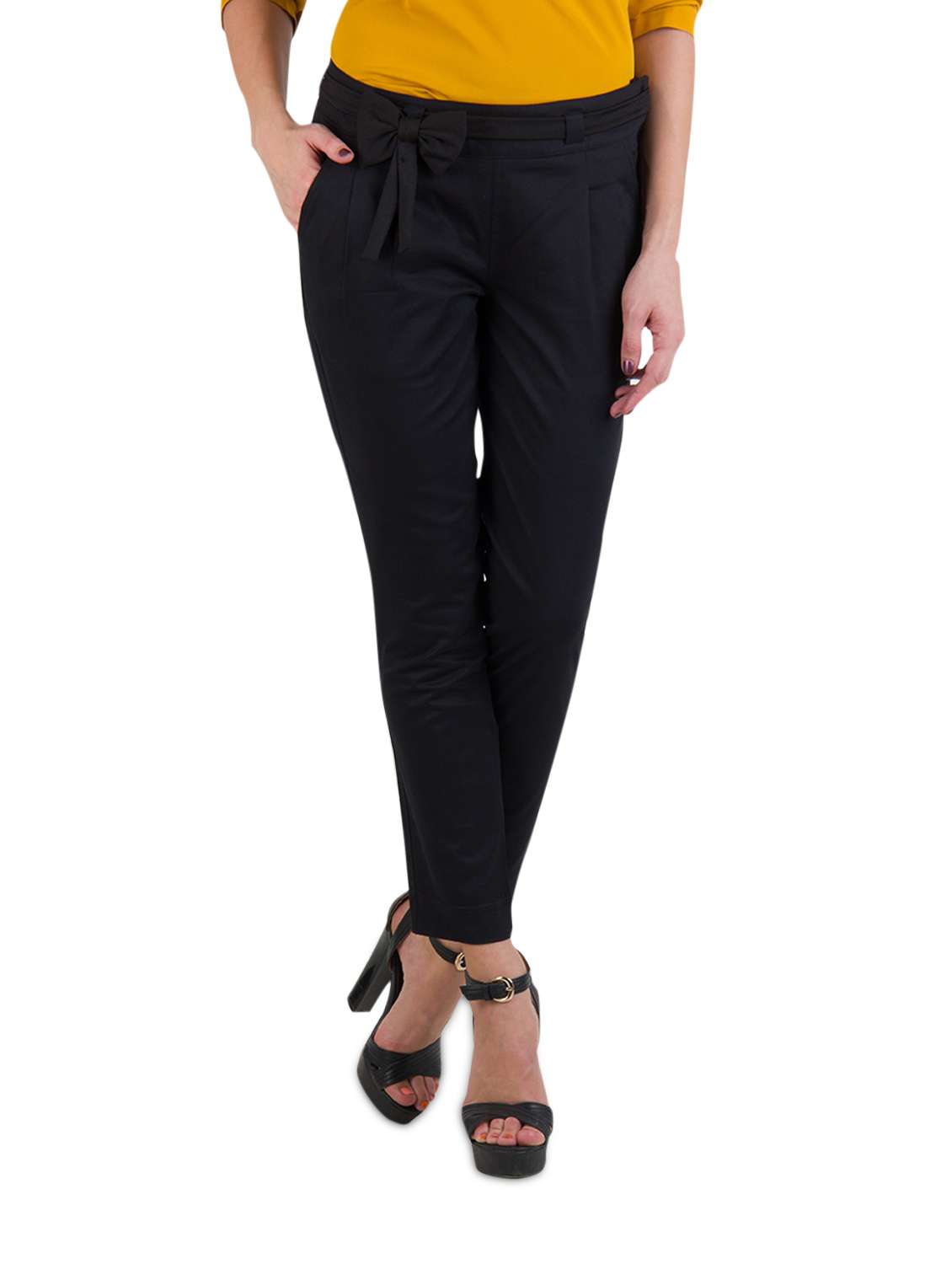 black ladies trousers with bow on the side